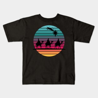 Three Wise Men following star silhouette with retro sunset Kids T-Shirt